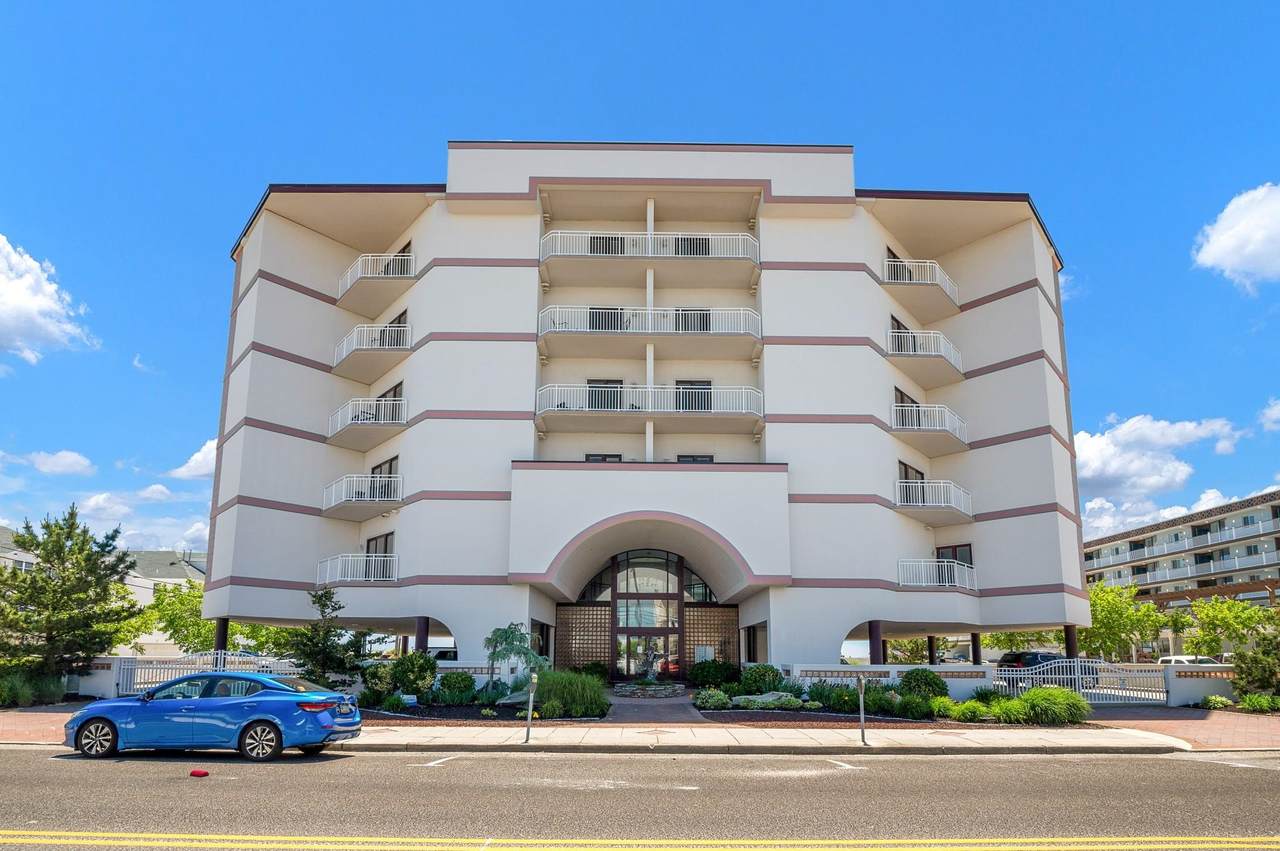 9401 Atlantic Avenue - Photo 1