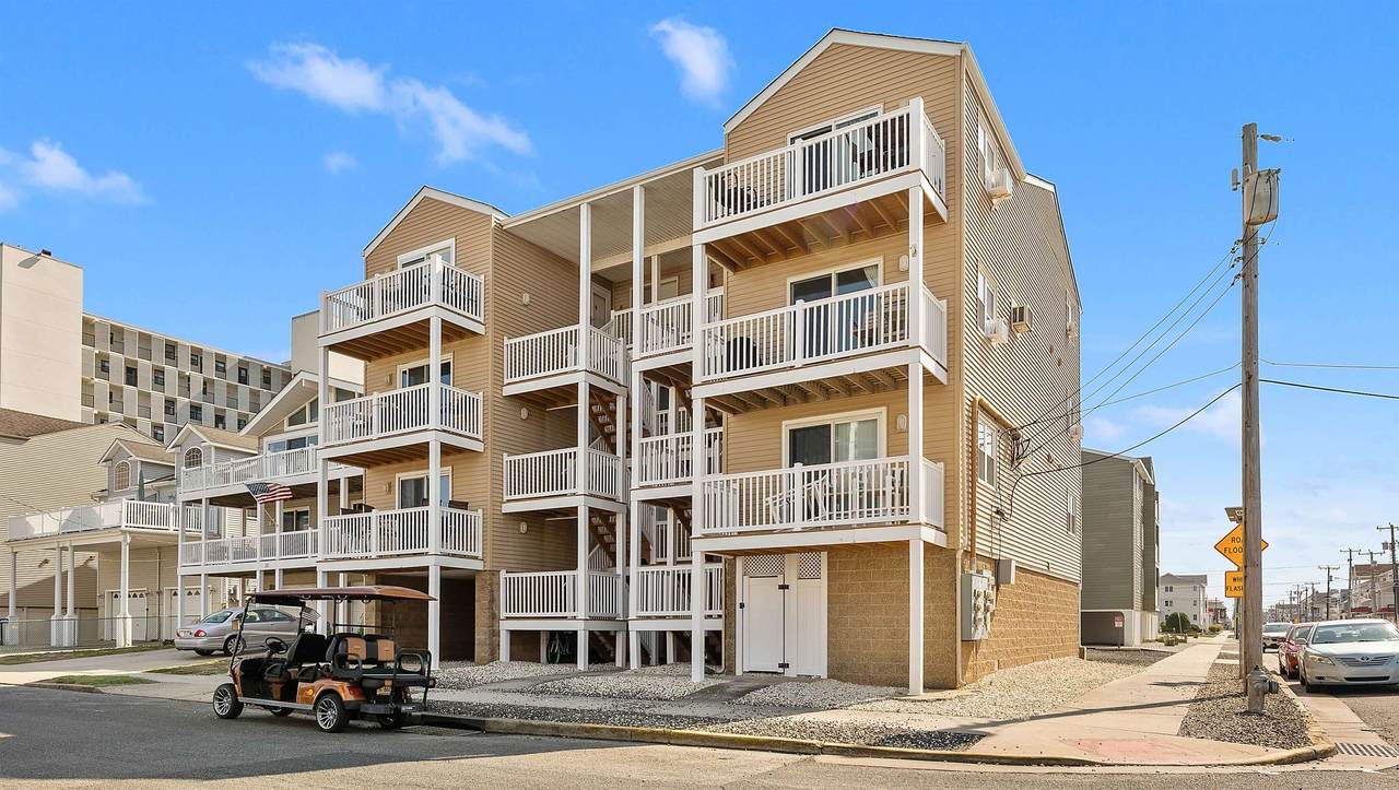 34 35th Street - Photo 1