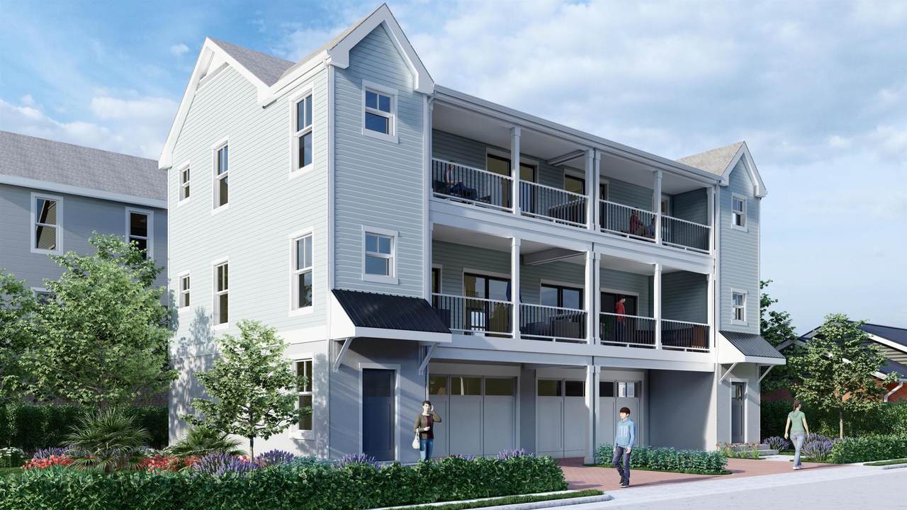 209 W. Bennett Avenue - Photo 1