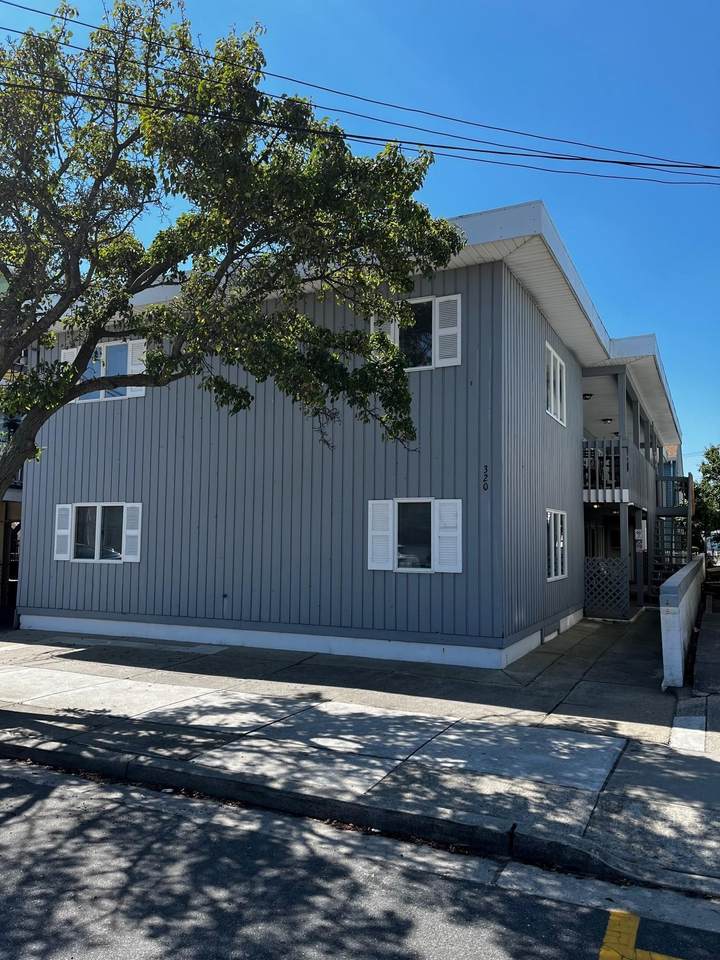 320 Baker Avenue - Photo 1