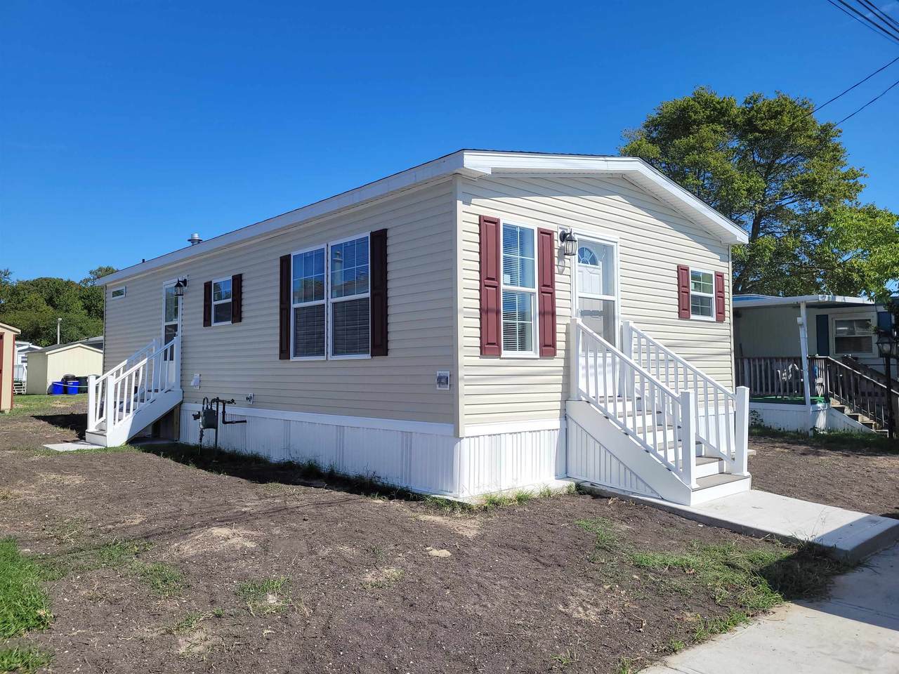 71 Priest Boulevard - Photo 1