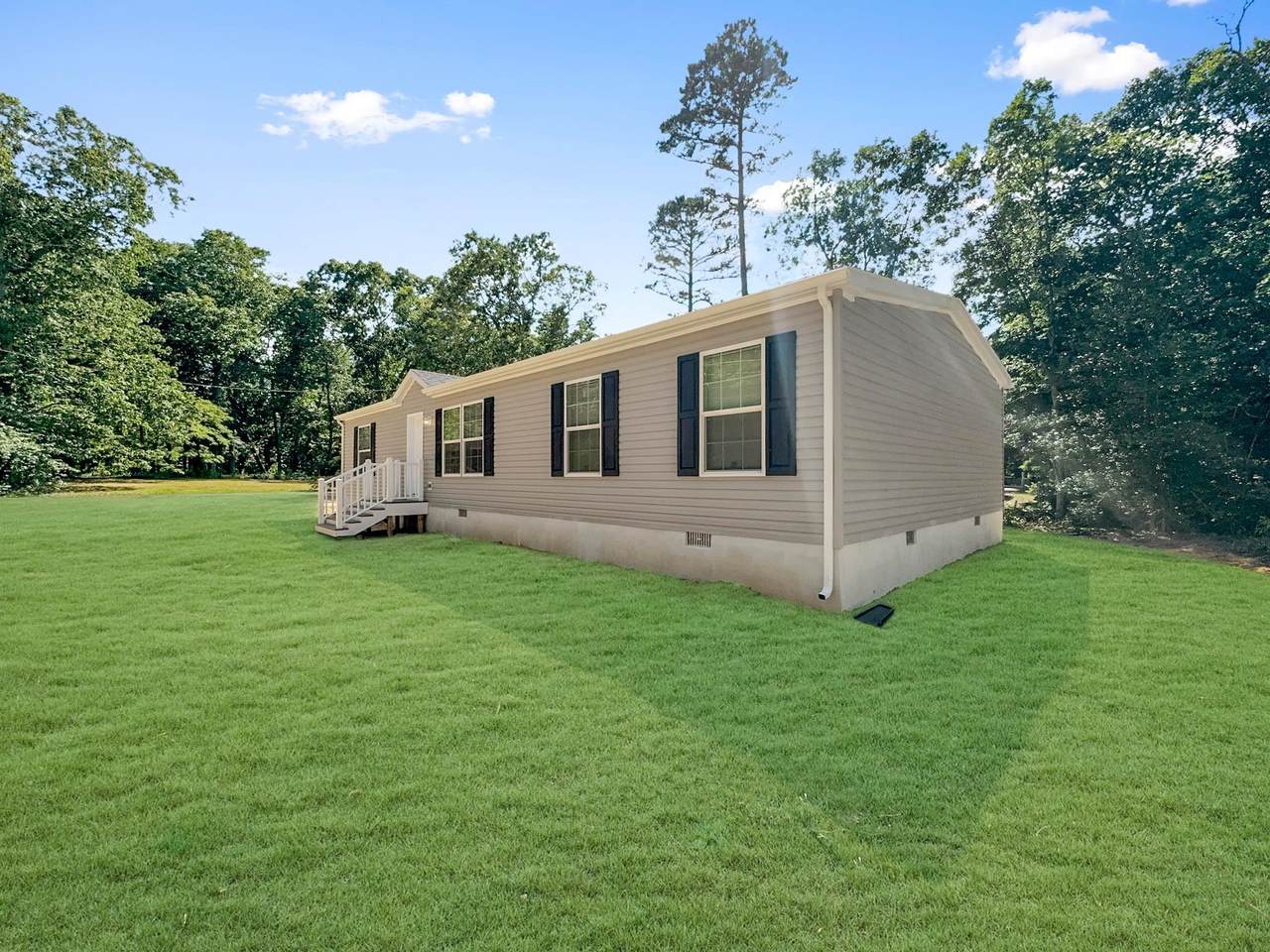 219 Beaver Drive - Photo 1