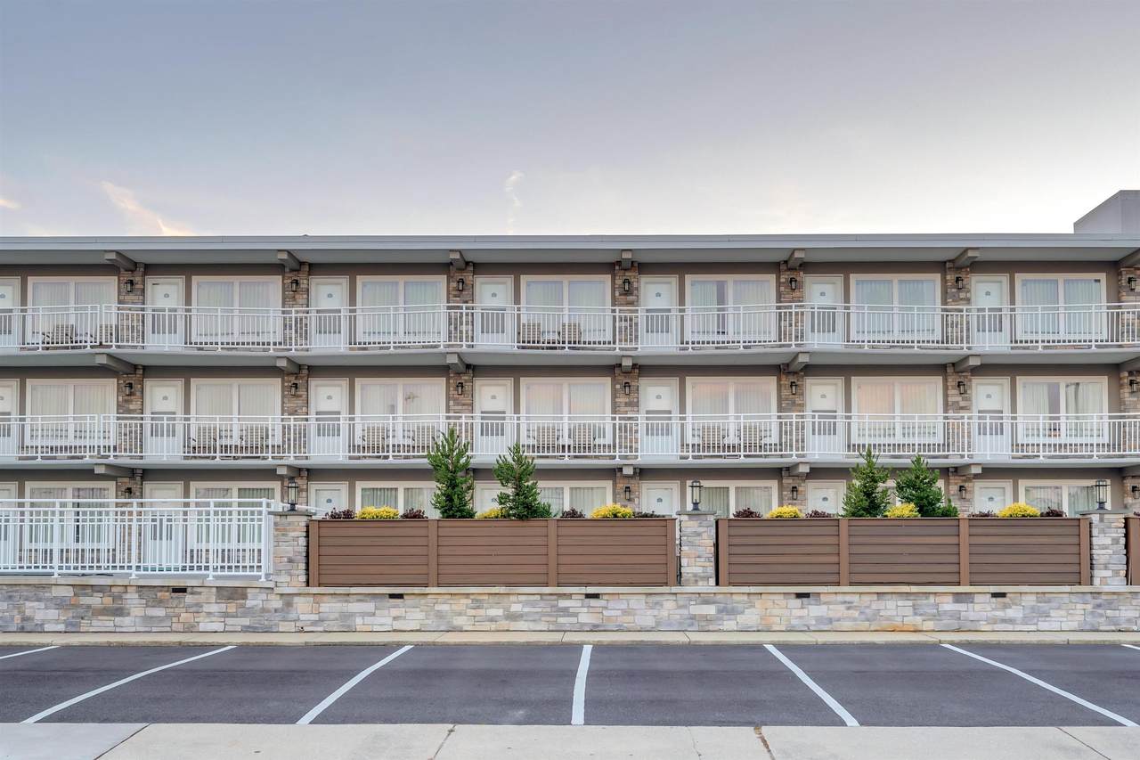 7800 Dune Drive - Photo 1