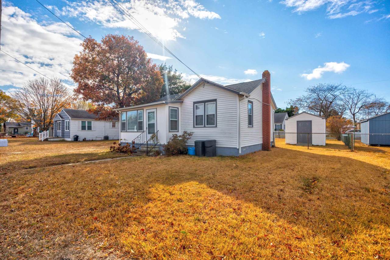 12 Spruce Avenue - Photo 1