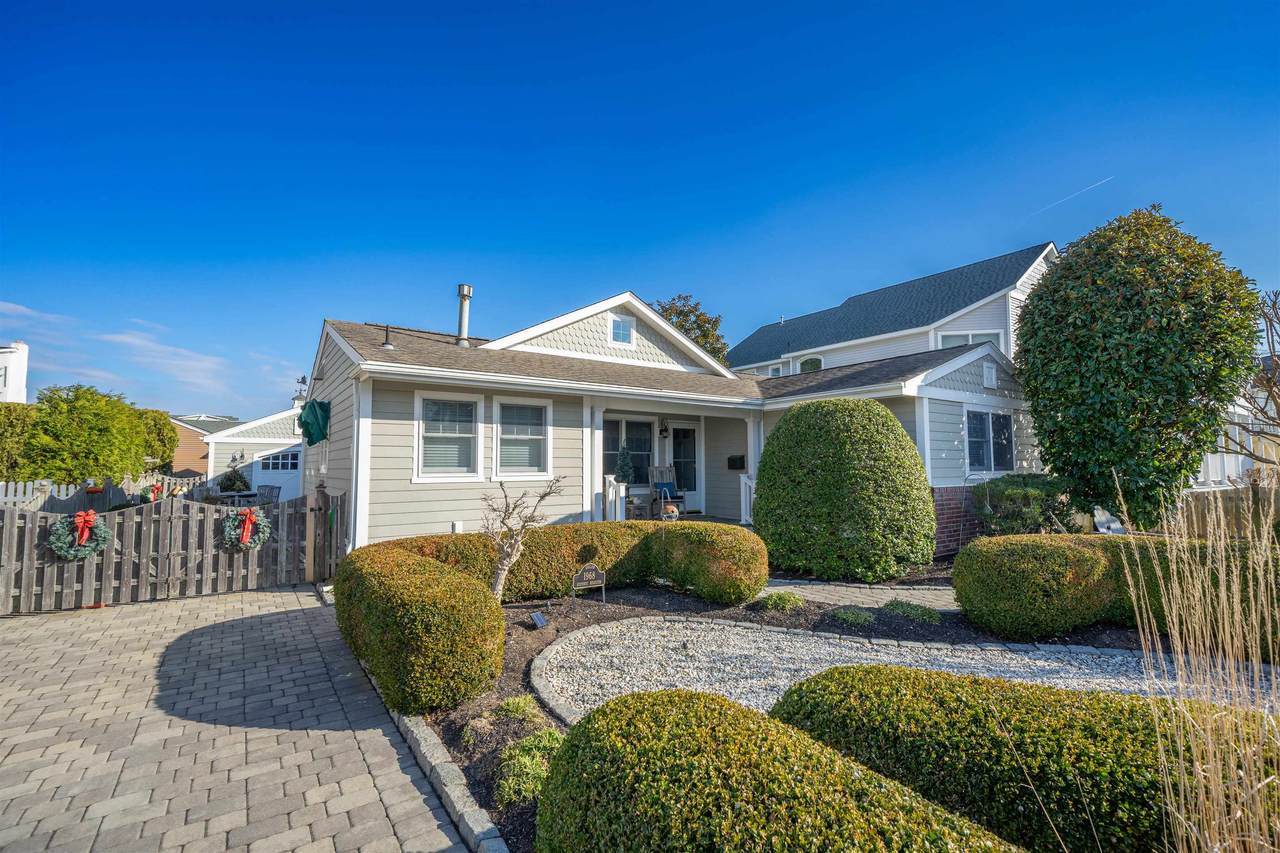 273 60th Street - Photo 1