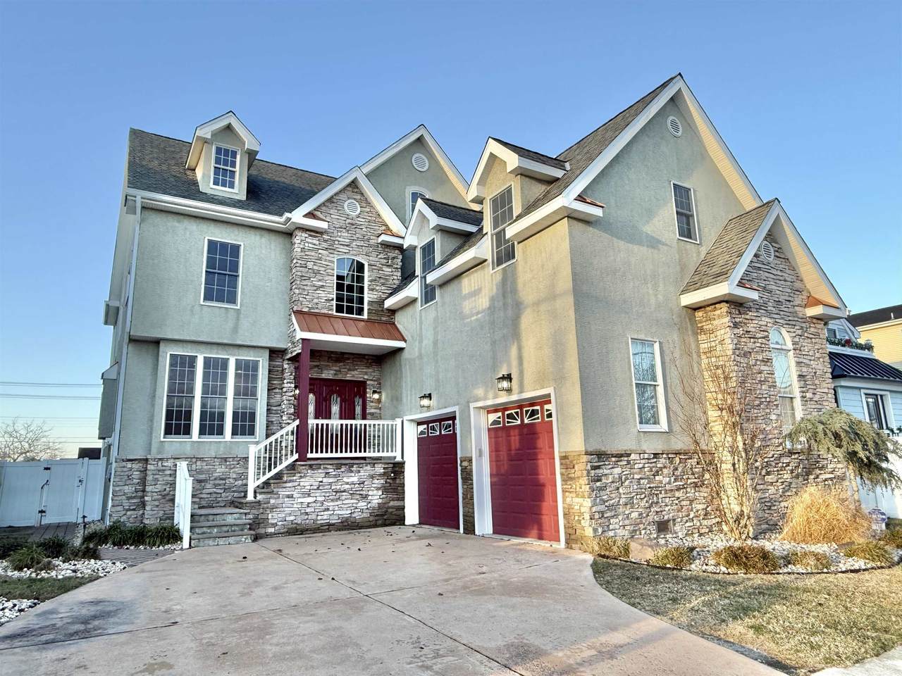 316 Garfield Avenue - Photo 1