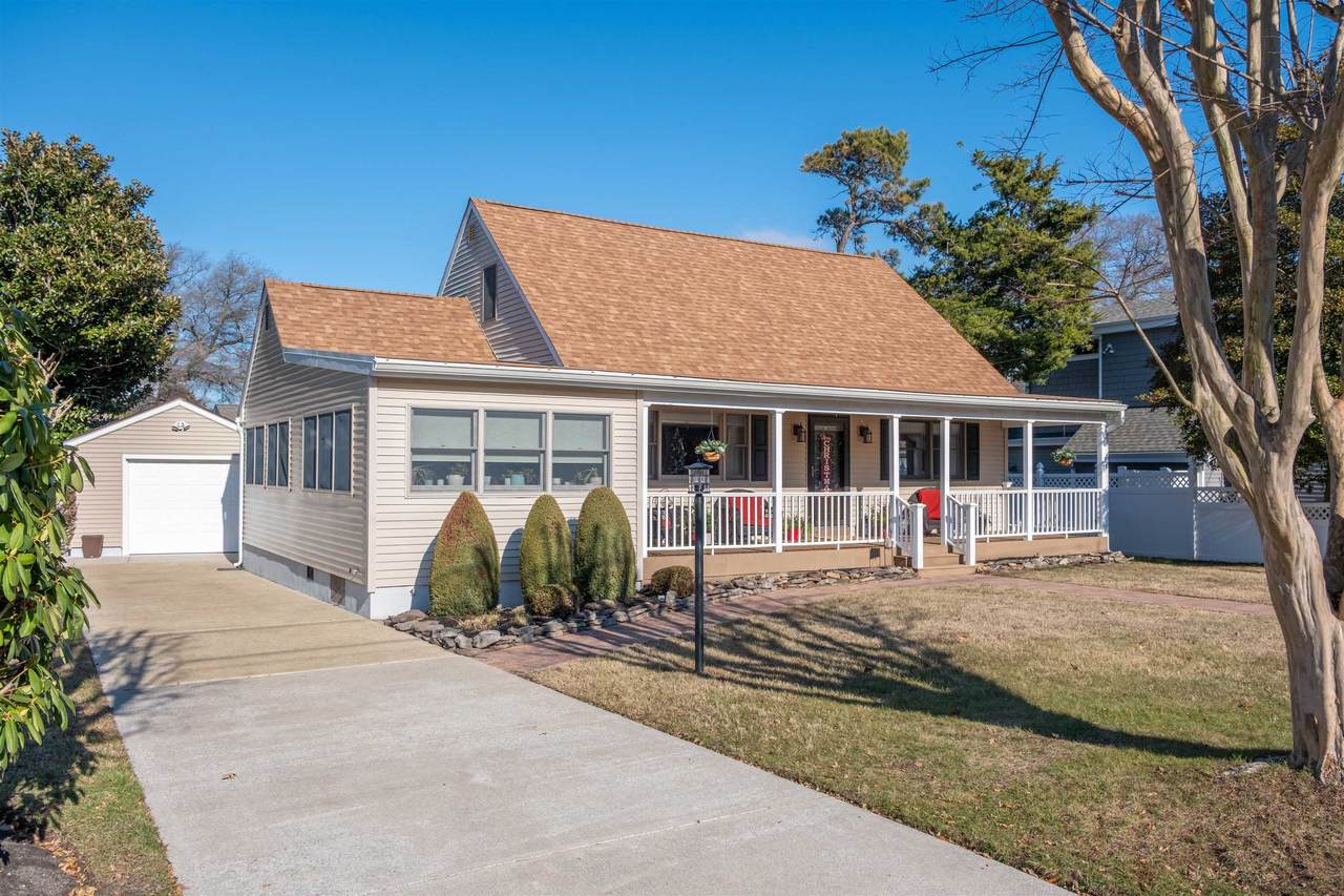 509 Dune Road - Photo 1