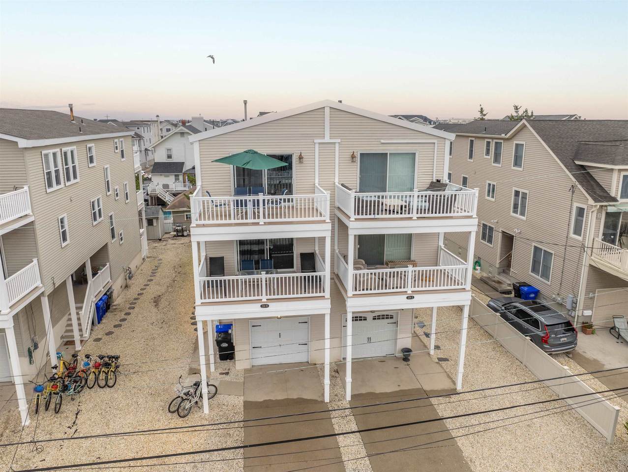 259 24th Street - Photo 1