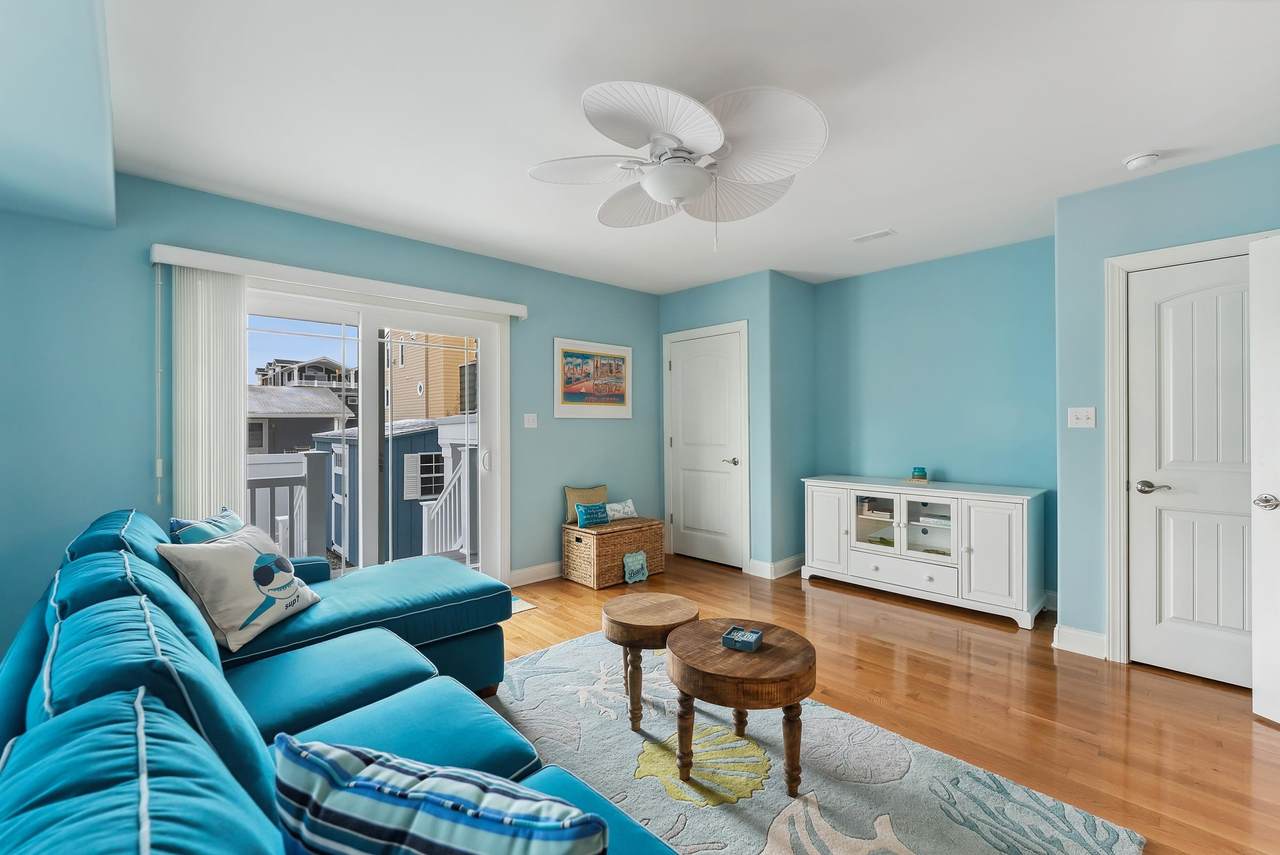 https://bt-photos.global.ssl.fastly.net/capemay/1280_boomver_1_250189-2.jpg