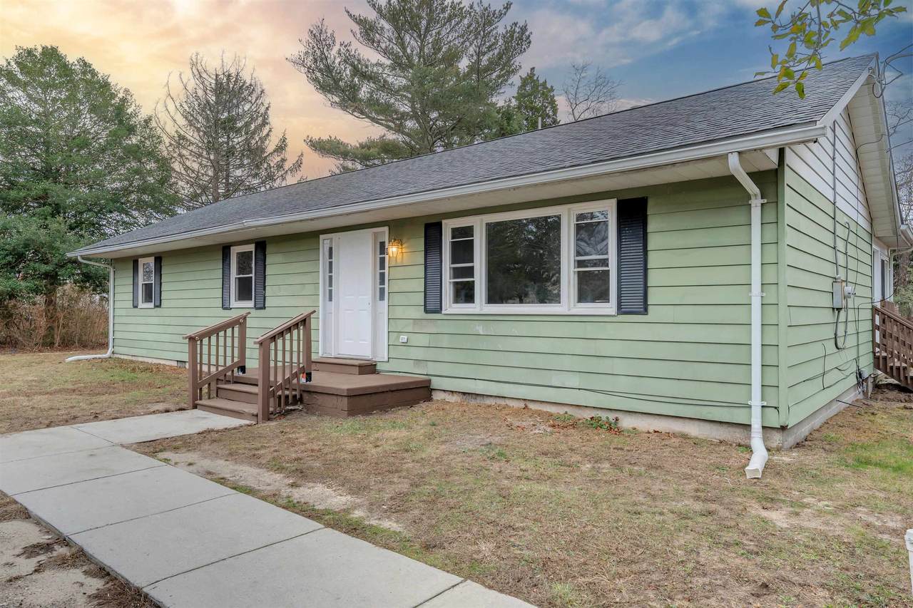 9 Rising Sun Drive - Photo 1