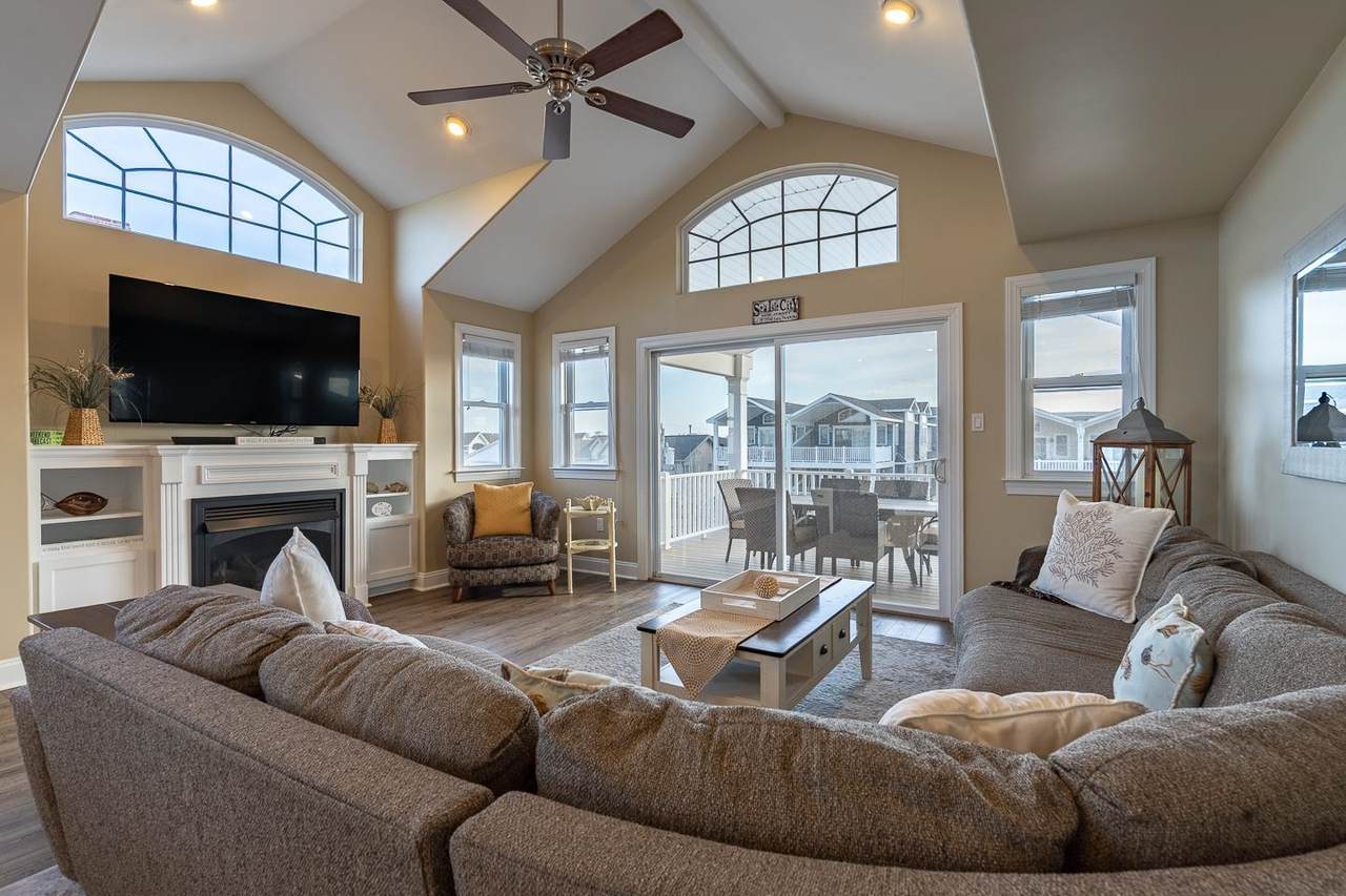 https://bt-photos.global.ssl.fastly.net/capemay/1280_boomver_1_250912-2.jpg
