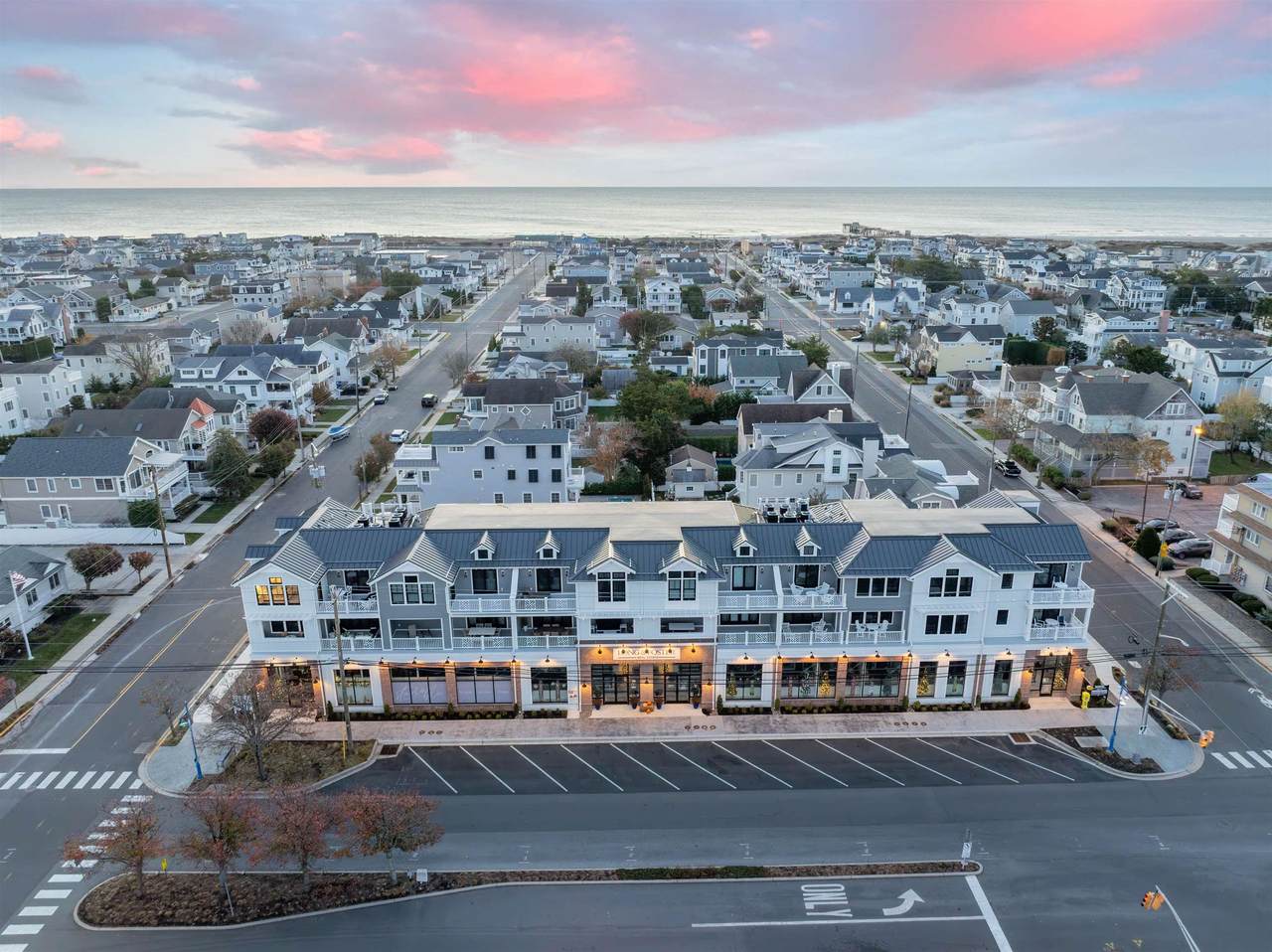 https://bt-photos.global.ssl.fastly.net/capemay/1280_boomver_1_251517-2.jpg