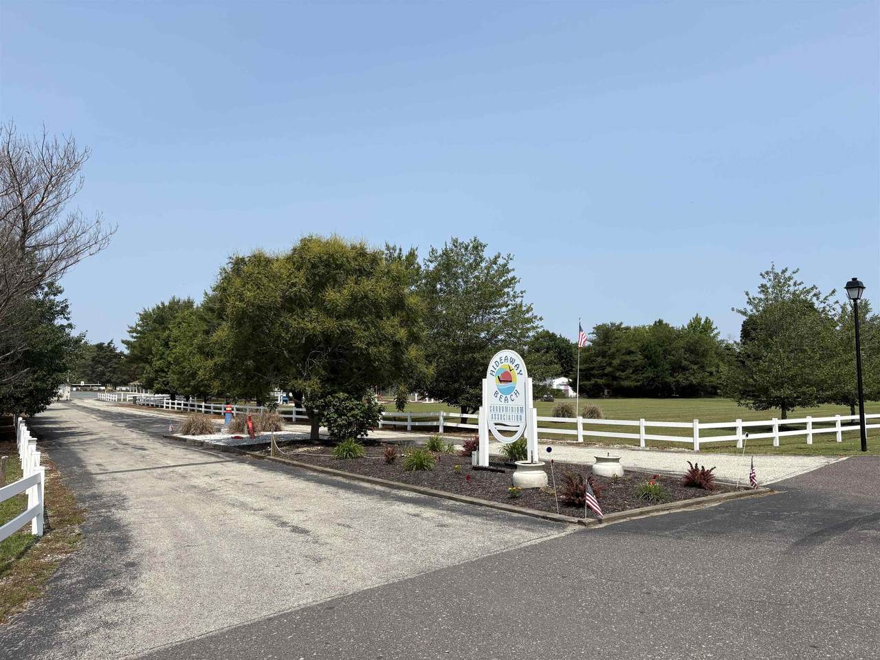 https://bt-photos.global.ssl.fastly.net/capemay/1280_boomver_1_251713-2.jpg