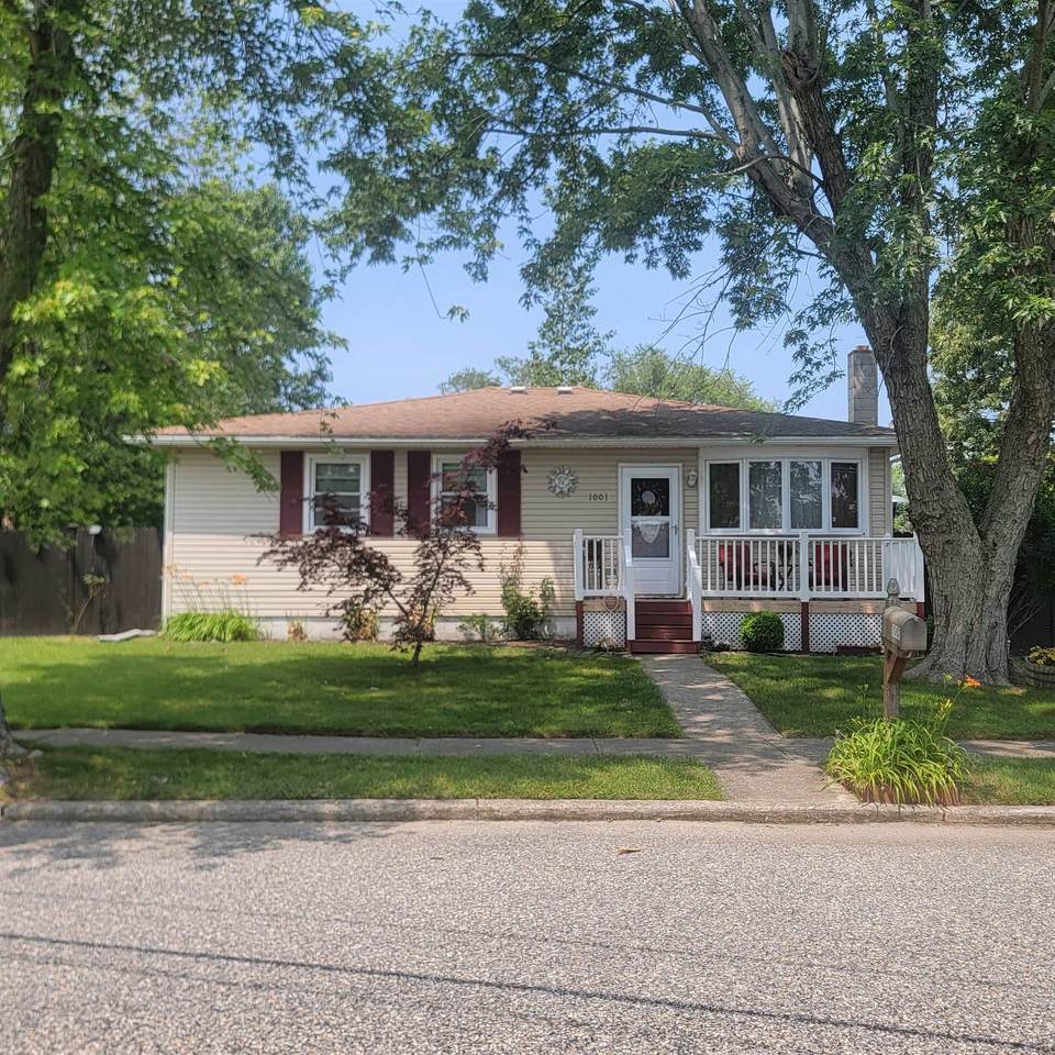 1001 Scott Avenue - Photo 1