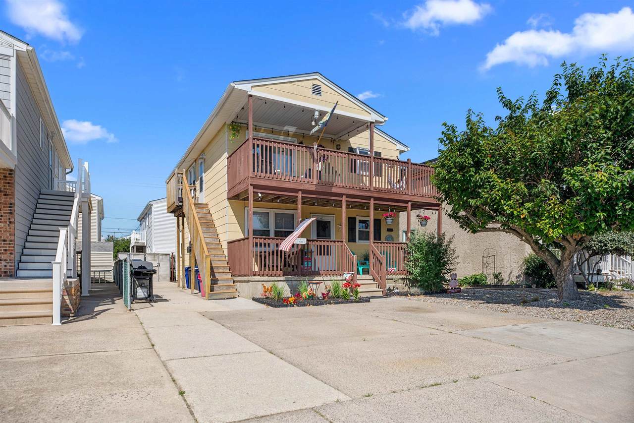 111 Topeka Avenue - Photo 1