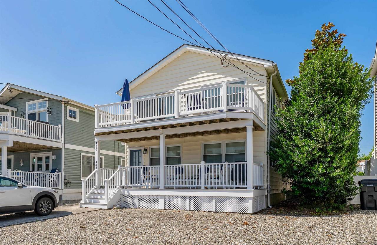 460 20th Street - Photo 1