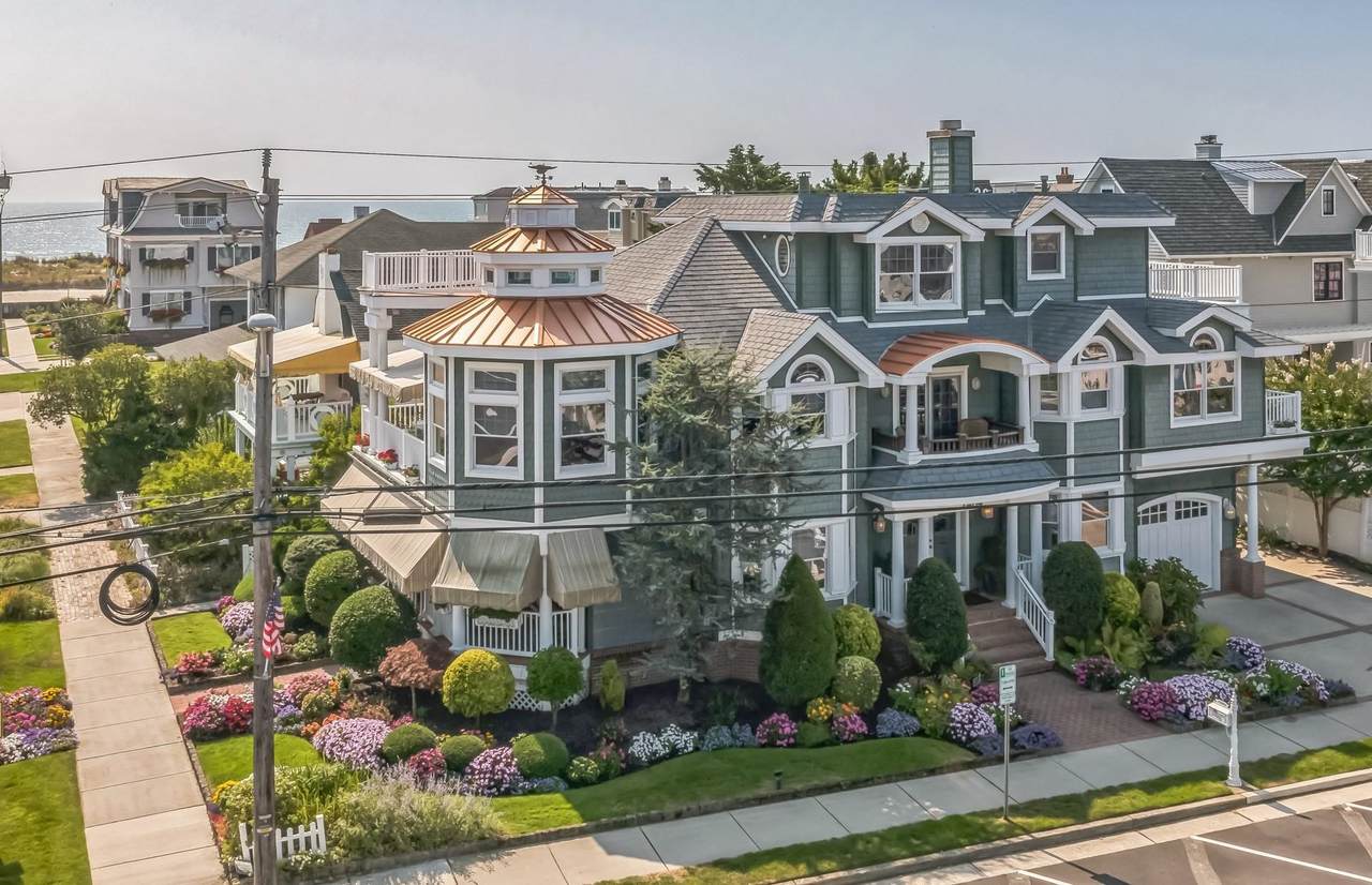2404 Atlantic Avenue - Photo 1