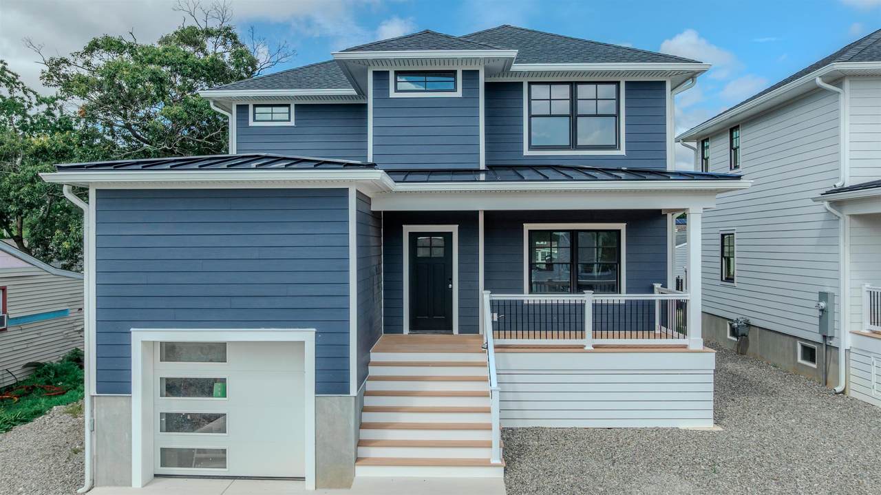 307 Oakdale Avenue - Photo 1