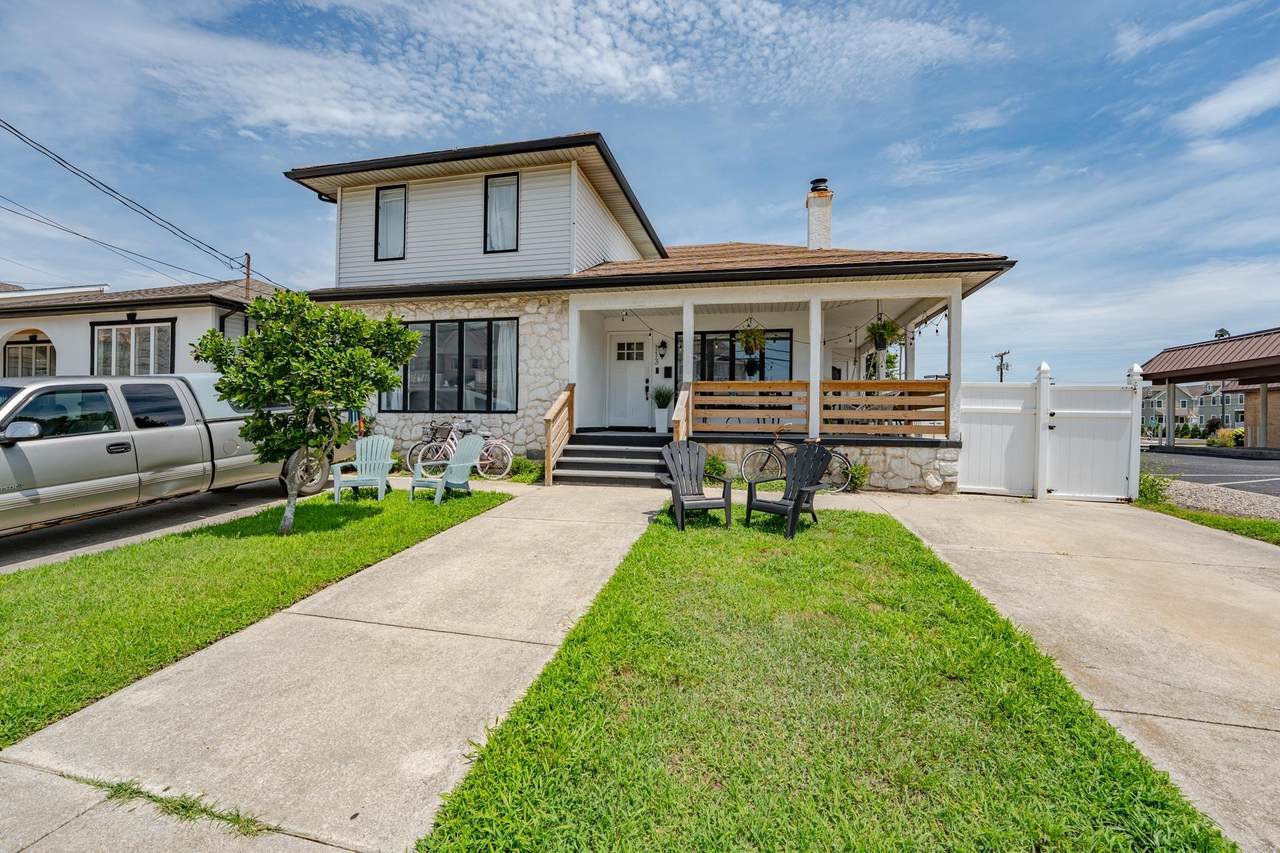 113 6th Avenue - Photo 1