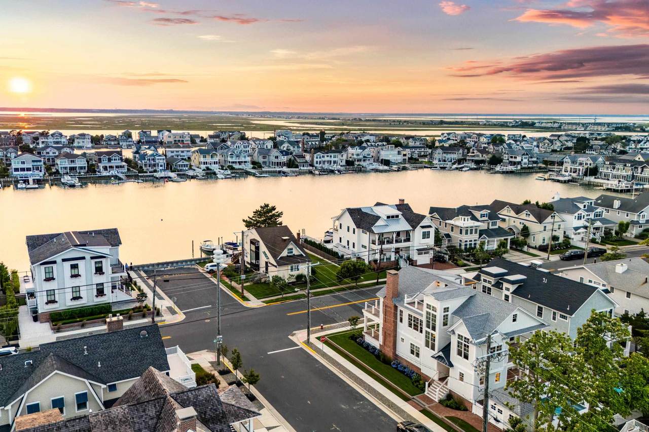 https://bt-photos.global.ssl.fastly.net/capemay/1280_boomver_1_252177-2.jpg