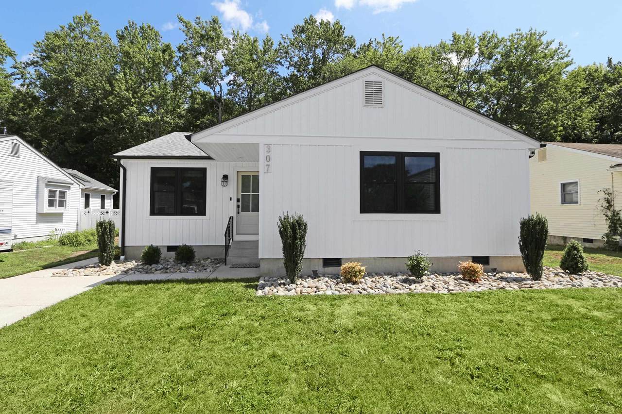 307 Mindy Avenue - Photo 1