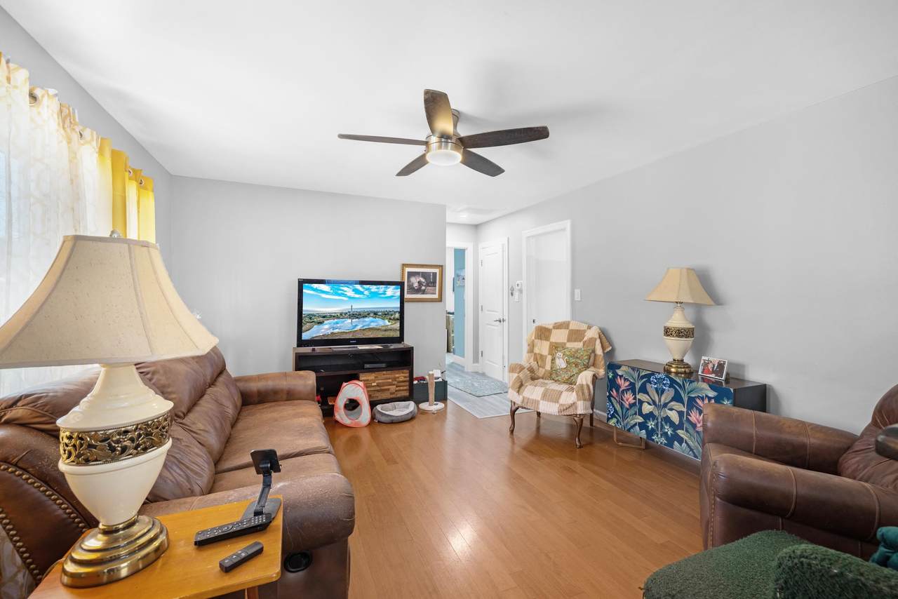 https://bt-photos.global.ssl.fastly.net/capemay/1280_boomver_1_252354-2.jpg