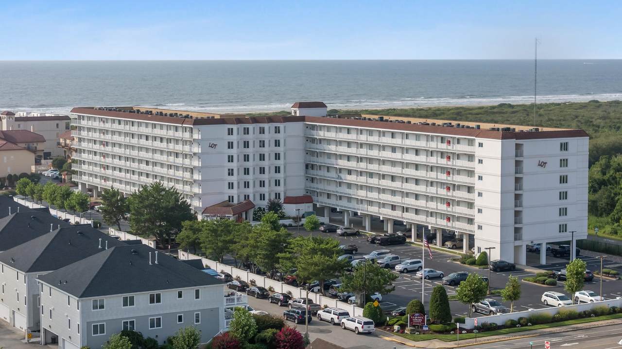 300 Raleigh Avenue - Photo 1