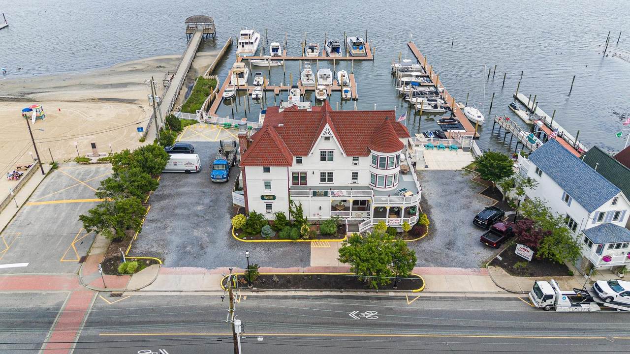 800 Bay Avenue - Photo 1