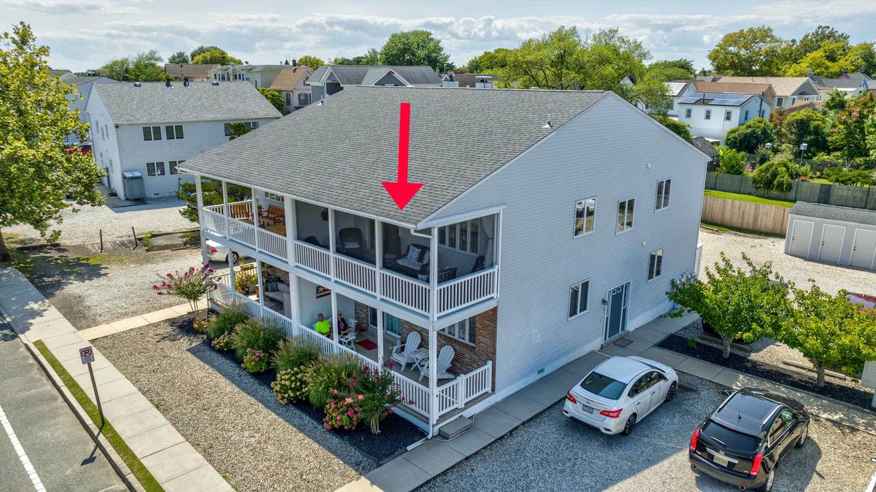 213 Park Boulevard - Photo 1
