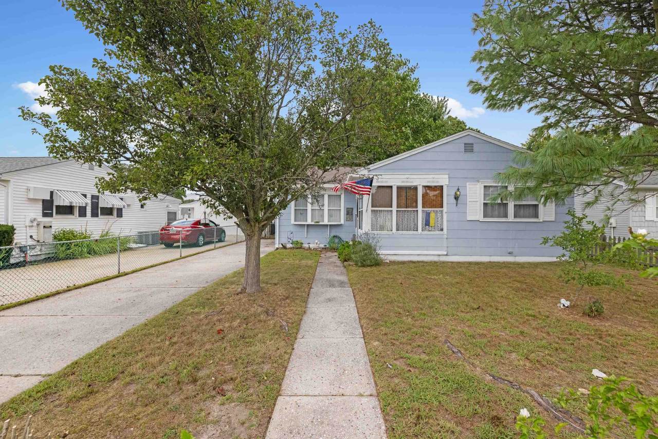 221 Cedardale Avenue - Photo 1