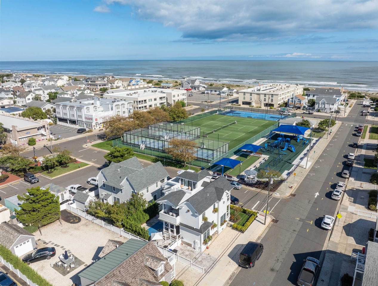 https://bt-photos.global.ssl.fastly.net/capemay/1280_boomver_1_252791-2.jpg