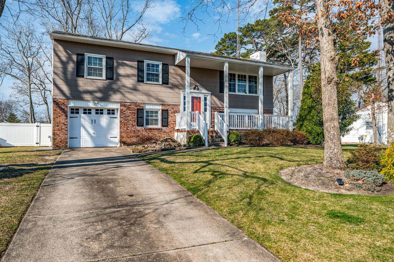 44 White Oak Drive - Photo 1