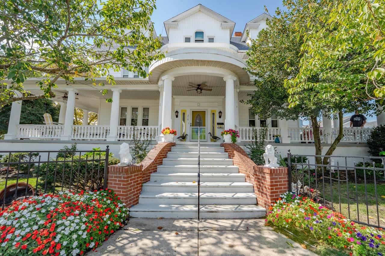 216 Fern Road - Photo 1