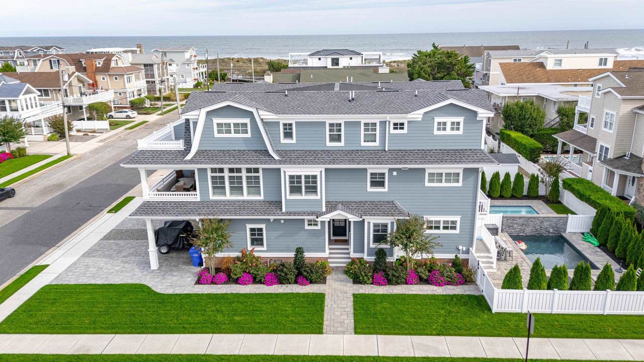 8 27th Street - Photo 1