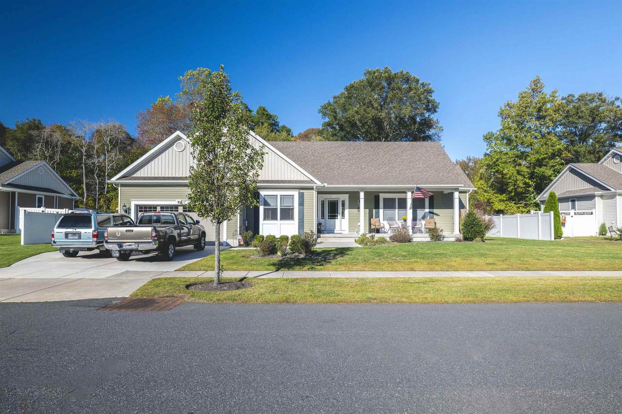 10 Canterbury Way - Photo 1