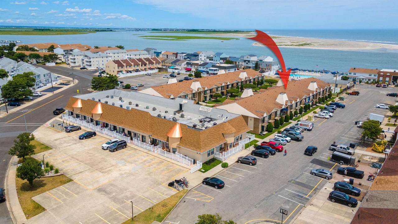 725 Allen Drive - Photo 1