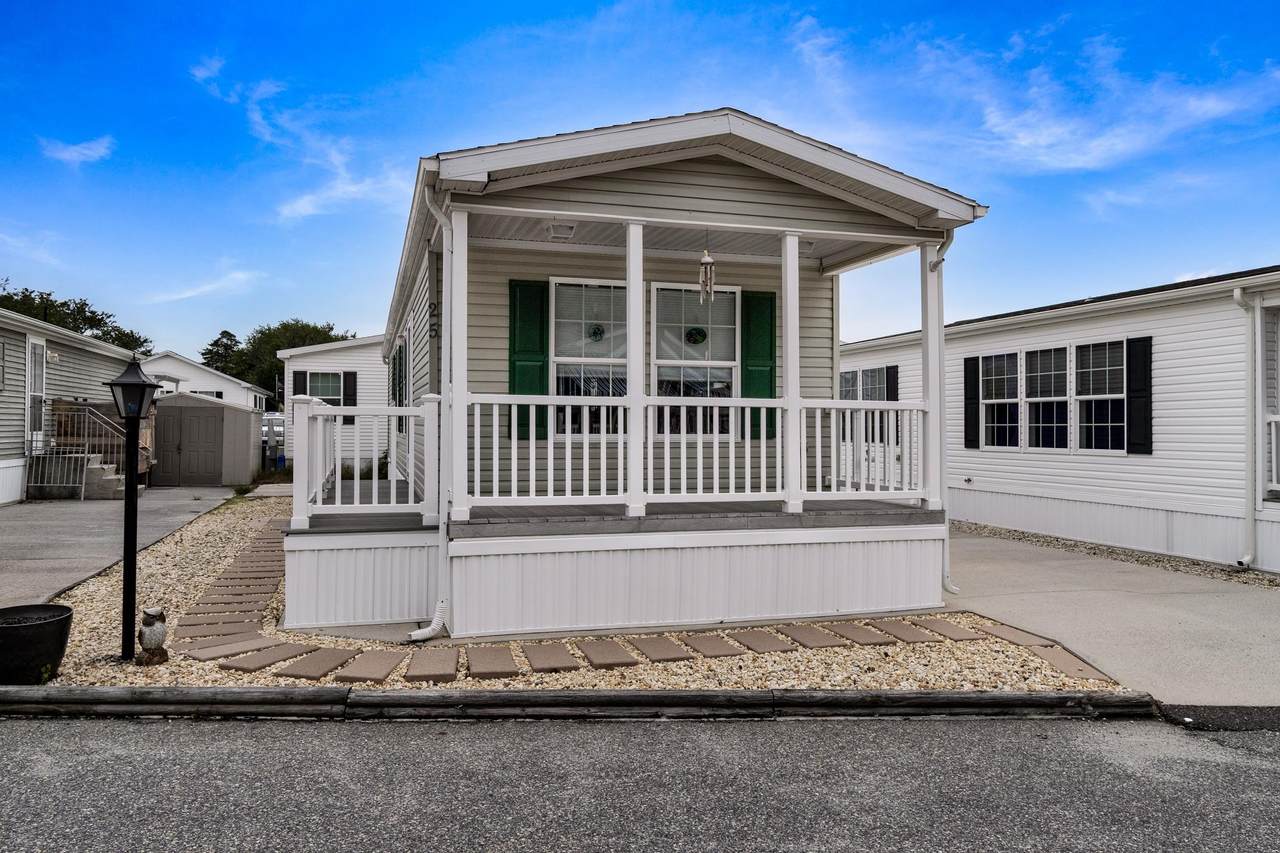 1402 Route 9 - Photo 1