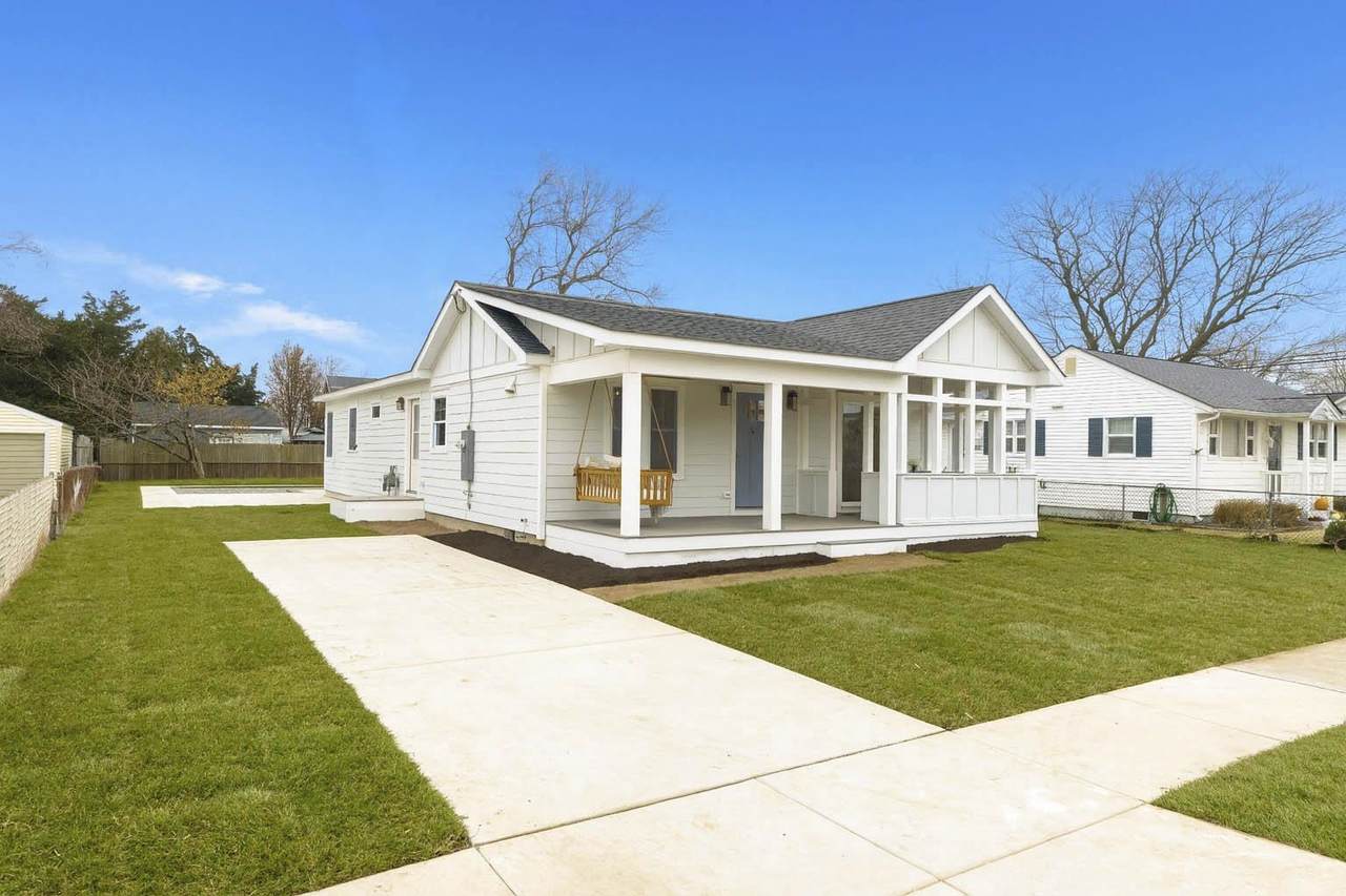 1203 Rosehill Parkway - Photo 1