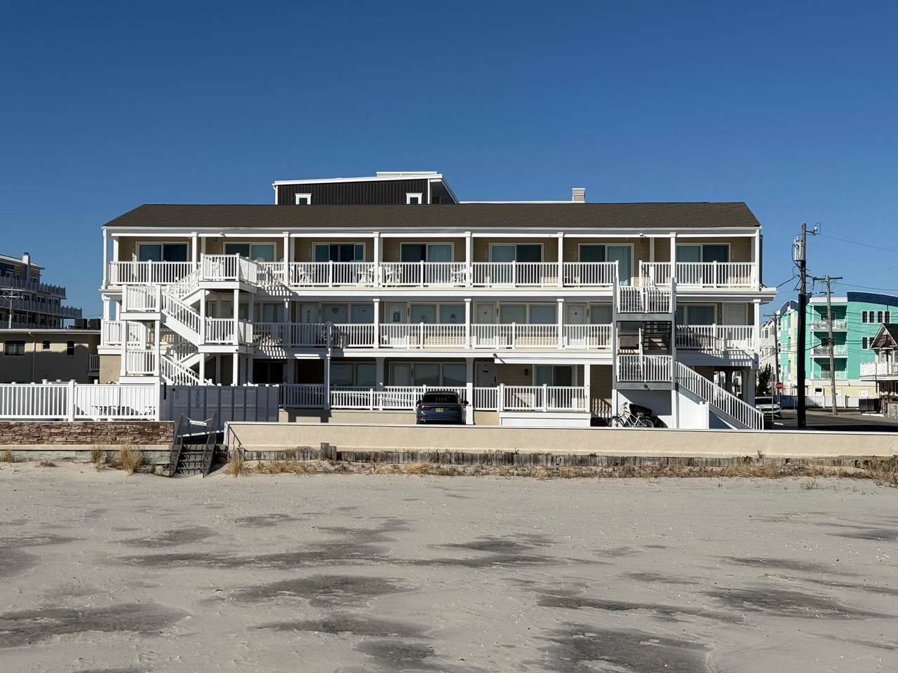 422 Farragut Road - Photo 1