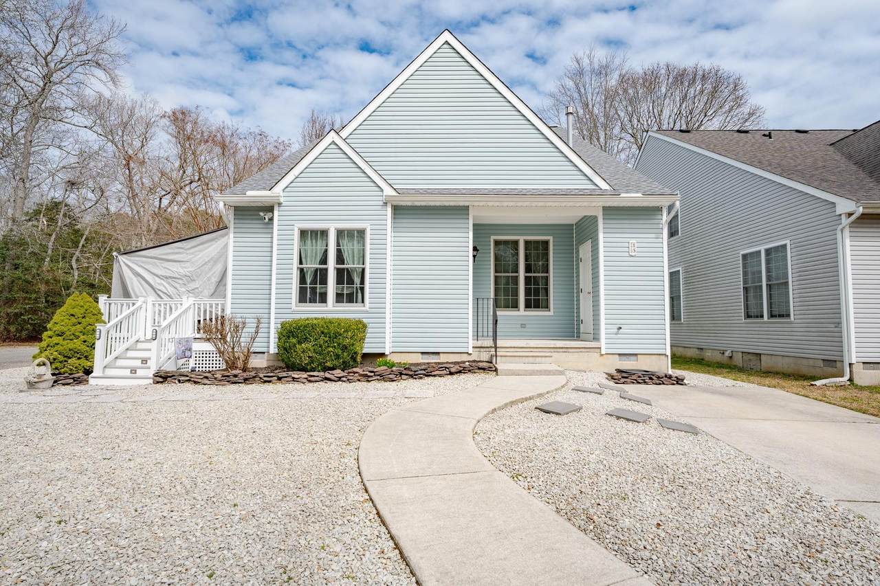 15 Plover Street - Photo 1