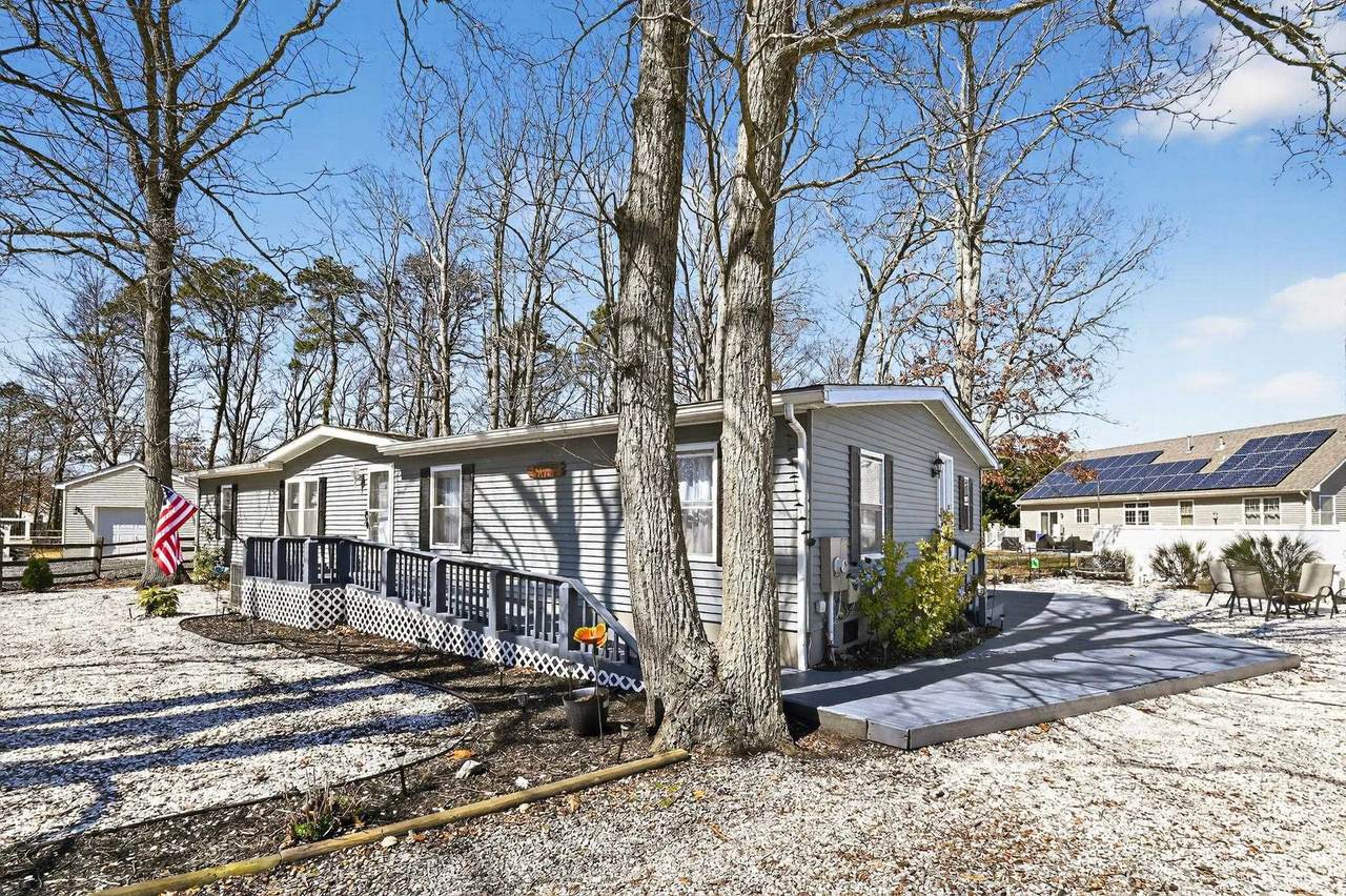38 Kings Lane - Photo 1