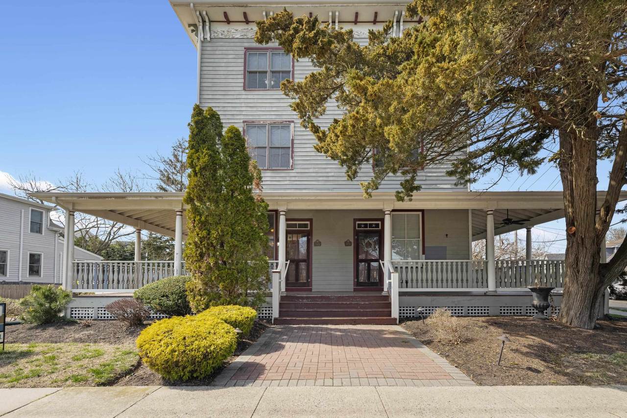 517 B Broad Street - Photo 1