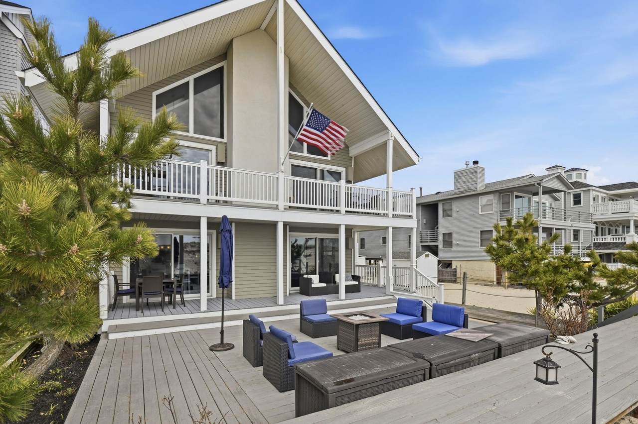 https://bt-photos.global.ssl.fastly.net/capemay/1280_boomver_1_260878-2.jpg