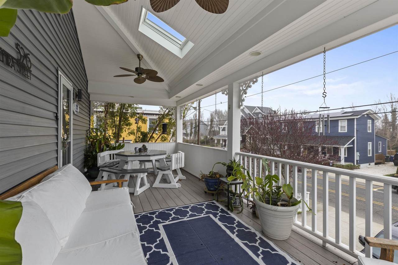 https://bt-photos.global.ssl.fastly.net/capemay/1280_boomver_1_260952-2.jpg