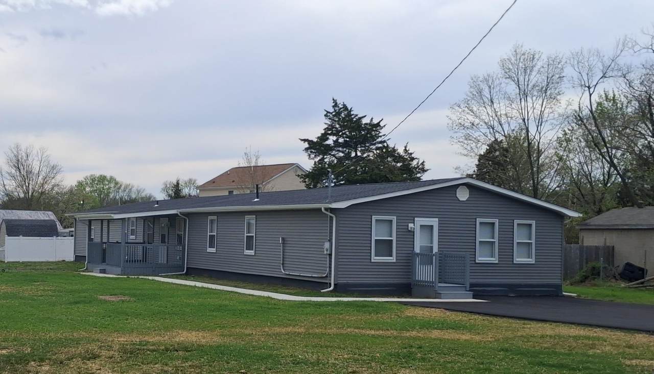 530 Crest Avenue - Photo 1