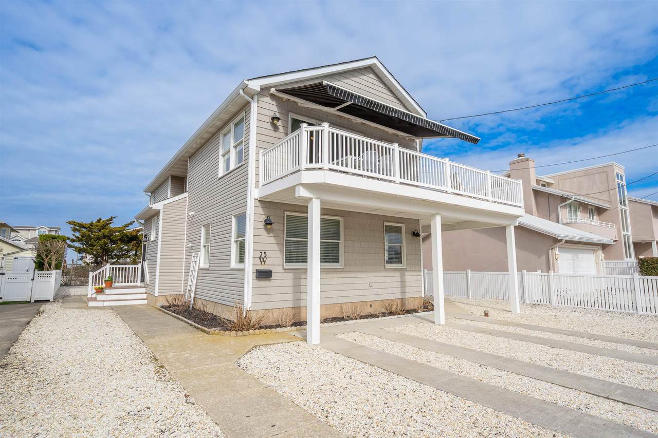 25 9th Street - Photo 1