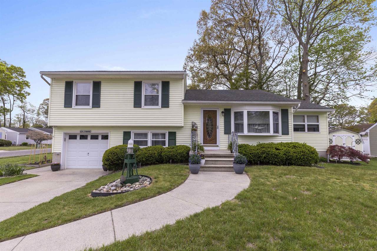 226 Joanne Street - Photo 1