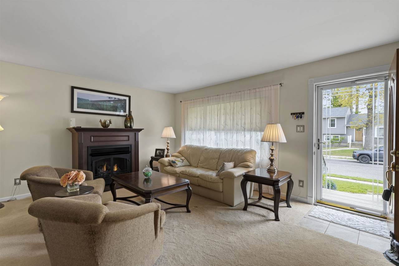 https://bt-photos.global.ssl.fastly.net/capemay/1280_boomver_1_261135-2.jpg
