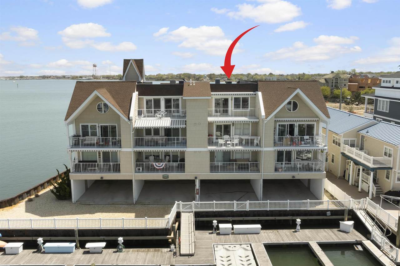 1415 Harbor Lane - Photo 1