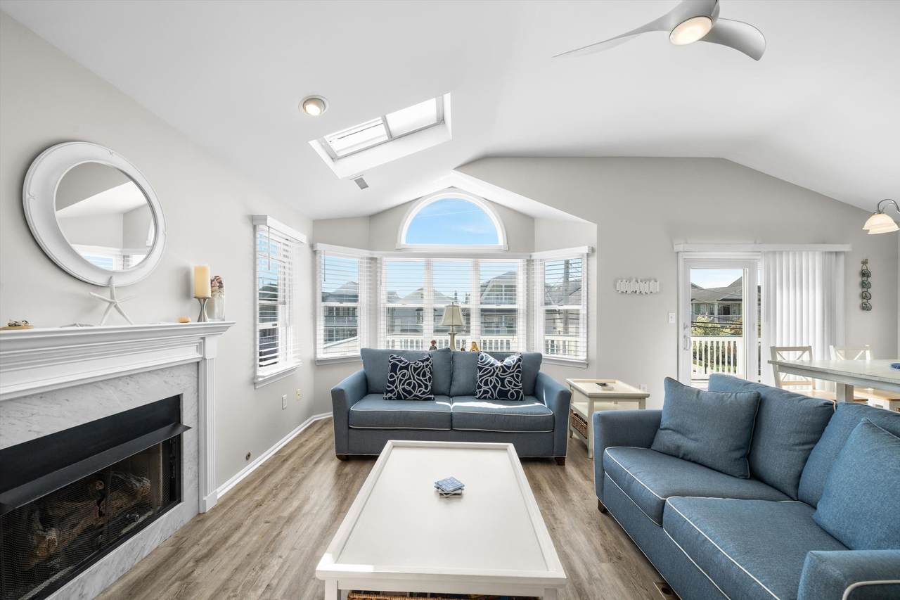 https://bt-photos.global.ssl.fastly.net/capemay/1280_boomver_1_261166-2.jpg